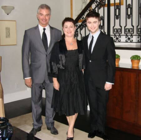 Alan Radcliffe with his son Daniel Radcliffe and wife Marcia Gresham.